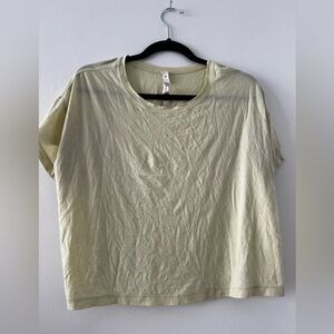 Lululemon workout shirt size 8